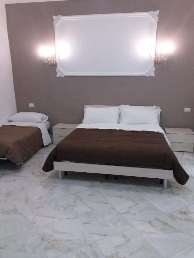 B&Bhotel Emmanuel Napoli Экстерьер фото