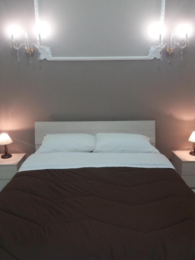 B&Bhotel Emmanuel Napoli Экстерьер фото
