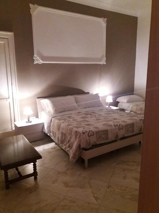 B&Bhotel Emmanuel Napoli Экстерьер фото