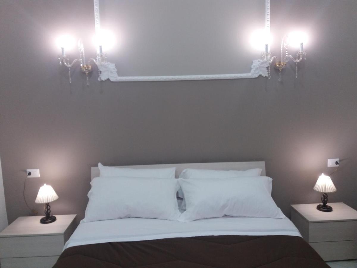 B&Bhotel Emmanuel Napoli Экстерьер фото
