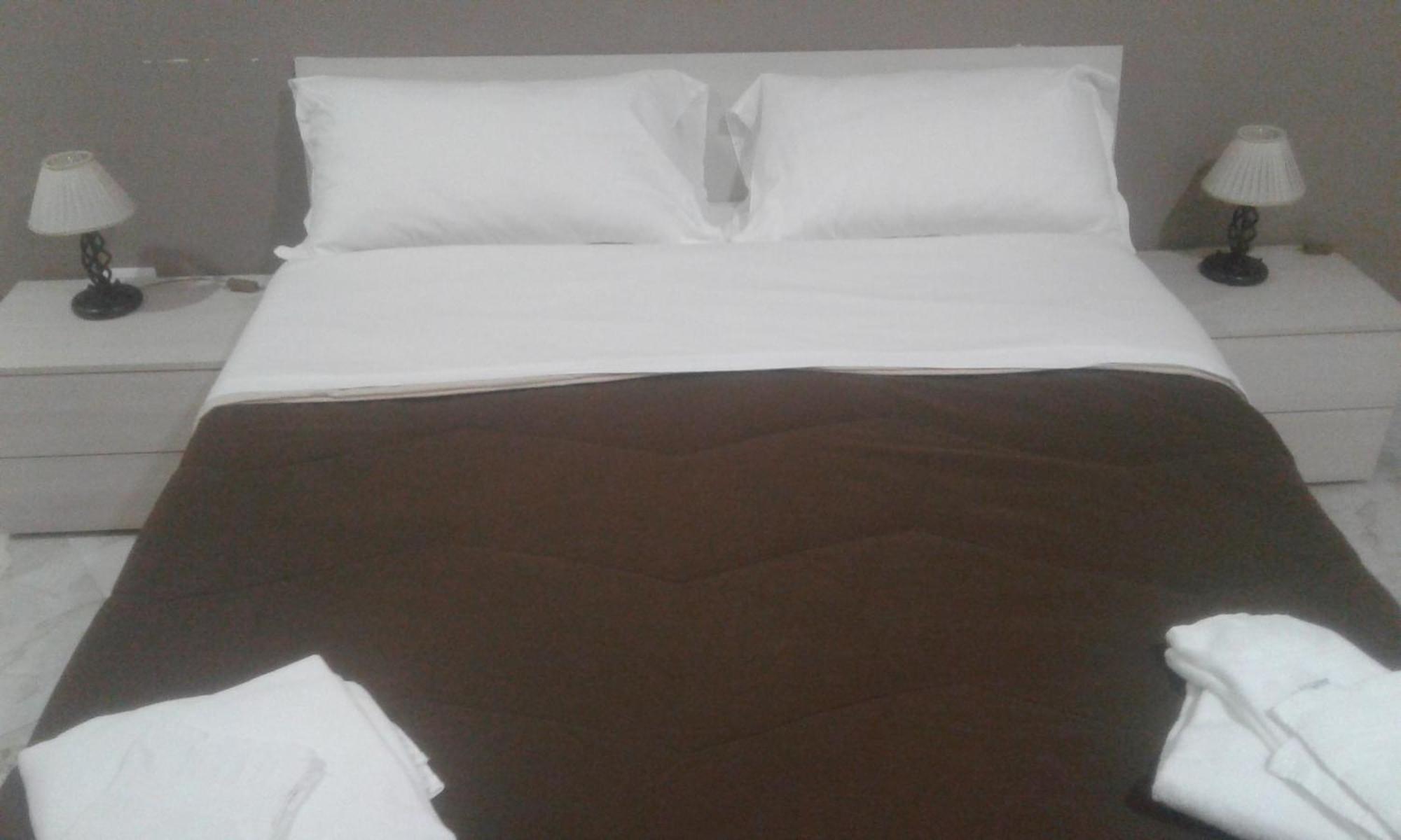 B&Bhotel Emmanuel Napoli Экстерьер фото